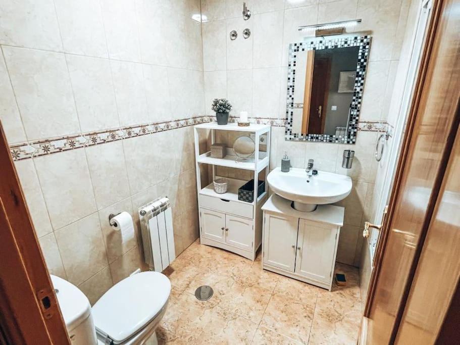 Apartamento Cemba Ponferrada Ngoại thất bức ảnh
