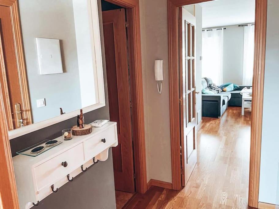 Apartamento Cemba Ponferrada Ngoại thất bức ảnh